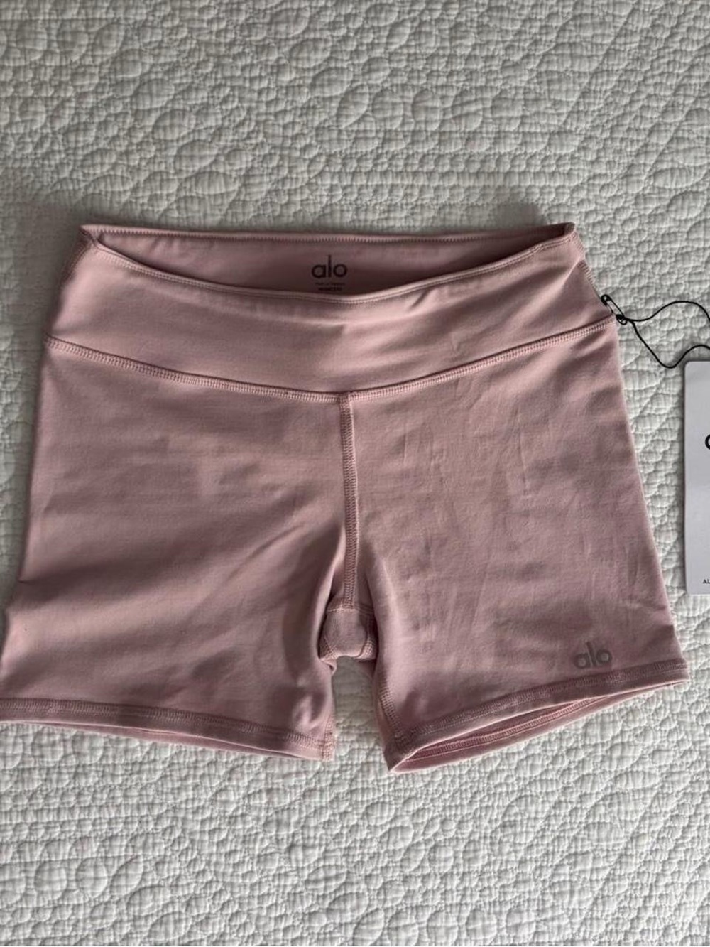 NWOT Alo Yoga 5" Airbrush High-Waist Ballet Pink Biker Short XXS